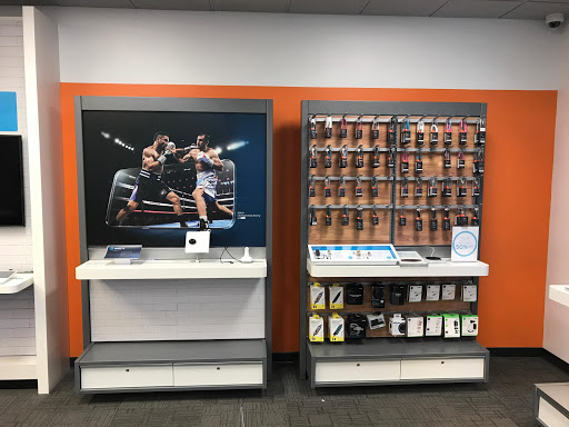 Cell Phone Store «AT&T Authorized Retailer», reviews and photos, 6726 Stanford Ranch Rd #1, Roseville, CA 95678, USA