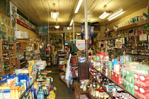 Italian Grocery Store «Central Grocery and Deli», reviews and photos, 923 Decatur St, New Orleans, LA 70116, USA