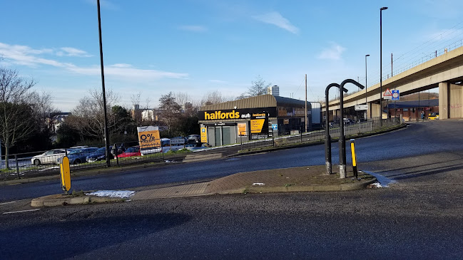 Halfords Autocentre Newcastle (Byker) - Newcastle upon Tyne