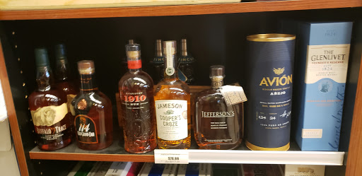 Liquor Store «Sunnys Wine & Liquor», reviews and photos, 350 S Spring Garden Ave H, DeLand, FL 32720, USA