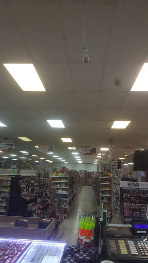 Beauty Supply Store «Hollywood Beauty Supply 3», reviews and photos, 1040 Camp Jackson Rd, Cahokia, IL 62206, USA