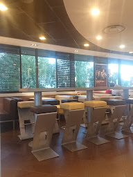 Photo n°50 de McDonald's à Mérignac ()