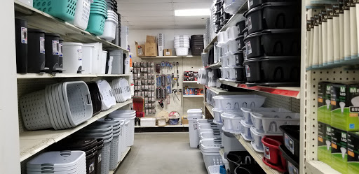 Clothing Store «Discount Madness», reviews and photos, 44 Bridge St, Pelham, NH 03076, USA