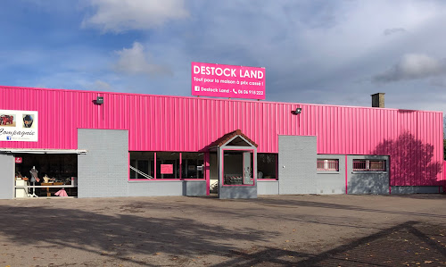 Destock Land à Audruicq
