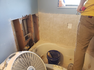 Rob The Builder and Associates, LLC 1970 N Zenith Rd, Avon Park, FL 33825