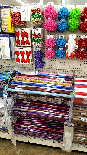 Dollar Store «Dollar Tree», reviews and photos, 31123 Harper Ave, St Clair Shores, MI 48082, USA