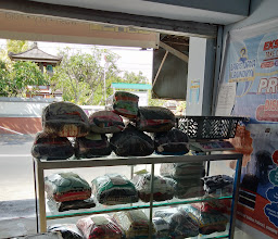 Warung Bu' Mer photo