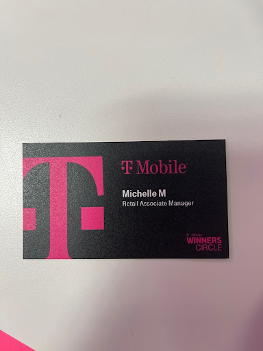 Cell Phone Store «T-Mobile», reviews and photos, 25 City Ave, Bala Cynwyd, PA 19004, USA