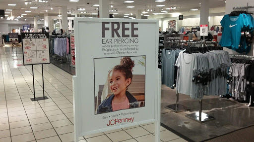 Department Store «JCPenney», reviews and photos, 3 Orland Square Dr, Orland Park, IL 60462, USA
