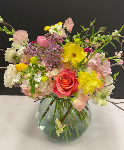 Florist «Company Flowers & Gifts Too!», reviews and photos, 2107 N Pollard St, Arlington, VA 22207, USA