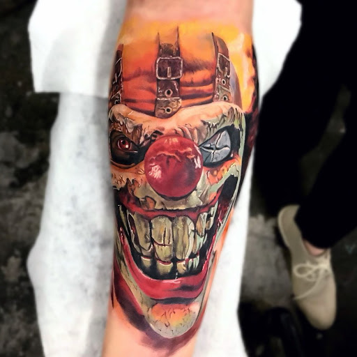 Explore black and grey tattoos sleeves ideas, creative tattoo ideas in Miami, available at Inkaholik Tattoos Kendall