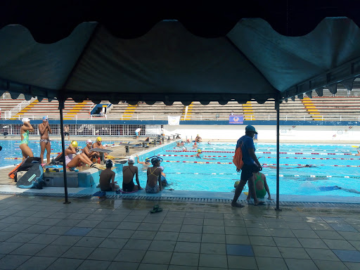 Pools Alberto Galindo