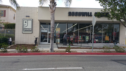 Goodwill Store & Donation Center, 620 W 19th St, Costa Mesa, CA 92627, Thrift Store