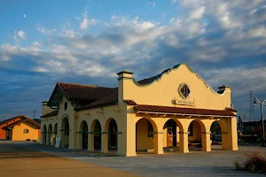 Petaluma Visitors Center & Program image