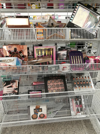 Clothing Store «Ross Dress for Less», reviews and photos, 1600 Saratoga Ave, San Jose, CA 95129, USA