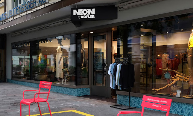 http://www.neon-fashion.ch/