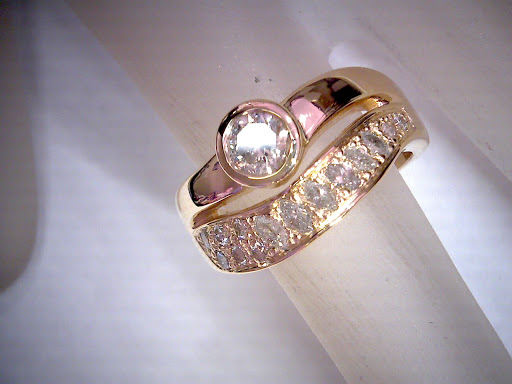 Jewelry Store «DeLyn Jewelry», reviews and photos, 29 E Washington St, Martinsville, IN 46151, USA