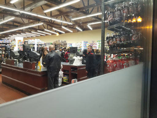 Produce Market «Morse Fresh Market», reviews and photos, 1430 W Morse Ave, Chicago, IL 60626, USA