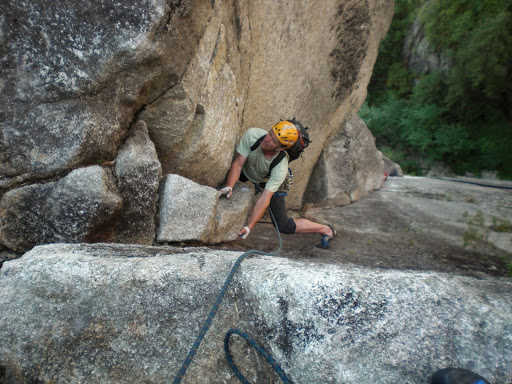 Outdoor Sports Store «Pro Ski and Mountain Service», reviews and photos, 108 W North Bend Way, North Bend, WA 98045, USA