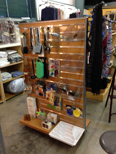 Thrift Store «Community Clothes Closet», reviews and photos