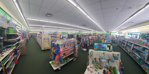 Dollar Store «Dollar Tree», reviews and photos, 7373 52nd Pl E, Bradenton, FL 34203, USA