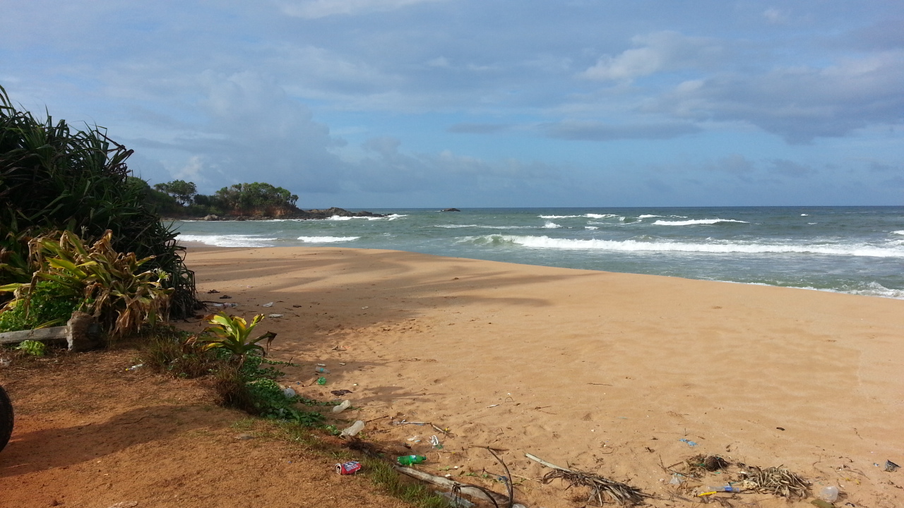 Fotografie cu Kaikawala beach cu nivelul de curățenie in medie
