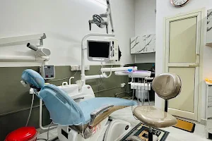 Dr Aditi's Multispecialty Dental Clinic image