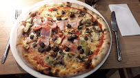 Pizza du Restaurant italien Vapiano Marseille La Valentine Pasta Pizza Bar - n°16