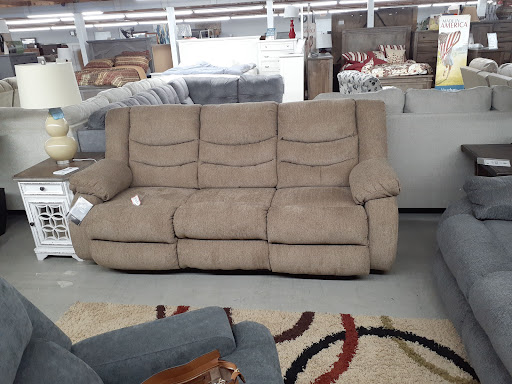 Furniture Store «Red Barn Furniture Outlet», reviews and photos, 15389 Richmond-Tappahannock Hwy, St Stephens Church, VA 23148, USA