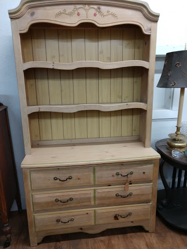 Antique Furniture Store «Keen Furniture Loft LLC», reviews and photos, 1530 S High St, Columbus, OH 43207, USA