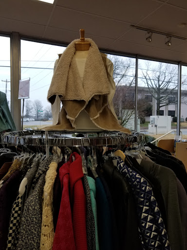 Thrift Store «Nearly New Shop», reviews and photos, 118 Greenacre Rd, Greenville, SC 29607, USA