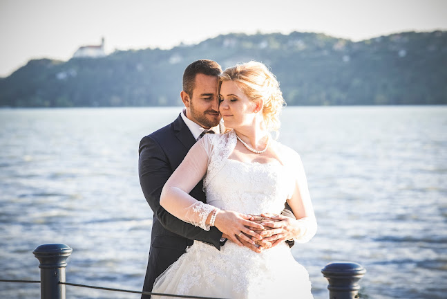 Artpixel Esküvő Fotós - Deszk