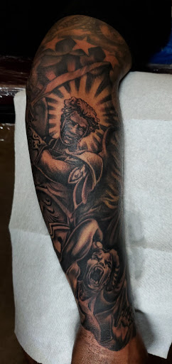 Tattoo Shop «Aztec Ink», reviews and photos, 8920 North Fwy, Houston, TX 77037, USA