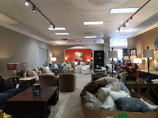 Furniture Store «Right At Home Furniture», reviews and photos, 520 FL-436 #1150, Altamonte Springs, FL 32714, USA