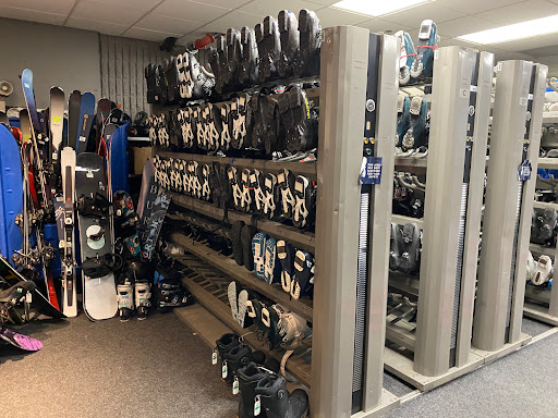 Sporting Goods Store «Vail Sports - Lionshead», reviews and photos, 492 E Lionshead Cir #101, Vail, CO 81657, USA