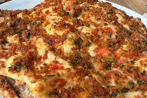 Ustam Pide Lahmacun Pizza image