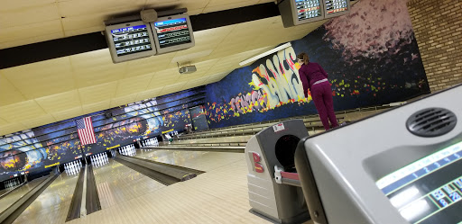 Bowling Alley «Fenton Lanes», reviews and photos, 3014 W Thompson Rd, Fenton, MI 48430, USA