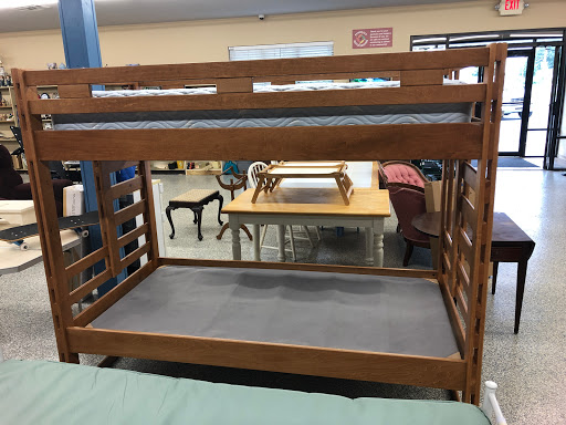 Thrift Store «Peninsula Rescue Mission Thrift Store», reviews and photos, 6200 Jefferson Ave, Newport News, VA 23605, USA