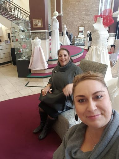 Bridal Shop «House of Fashion Bridal Salon», reviews and photos, 2101 J St, Sacramento, CA 95816, USA