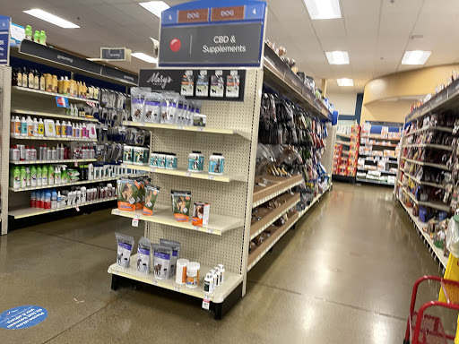 Pet Supply Store «PetSmart», reviews and photos, 719 Sleater Kinney Rd SE, Lacey, WA 98503, USA