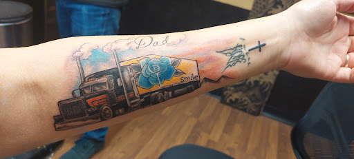 Tattoo Shop «Pussykat Tattoo», reviews and photos, 4972 S Maryland Pkwy # 12, Las Vegas, NV 89119, USA