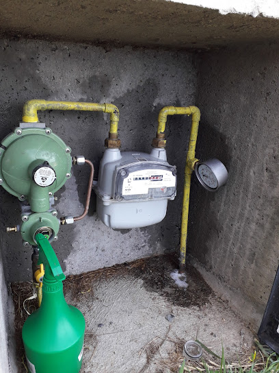 KAMAX Servicios de instalacion redes de gas en baja presión y reparación de artefactos a GAS