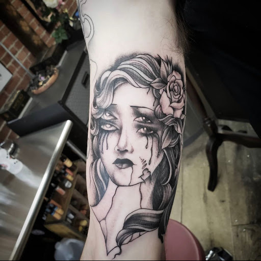 Explore honey bee tattoo ideas, creative tattoo ideas in Wappingers Falls, available at Graceland Tattoo