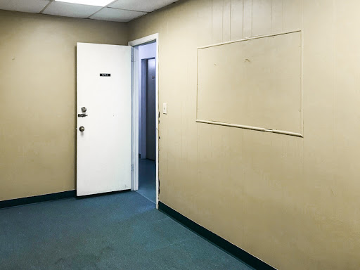 Self-Storage Facility «Lighthouse Self Storage Fort Lauderdale», reviews and photos, 1121 E Commercial Blvd, Fort Lauderdale, FL 33334, USA