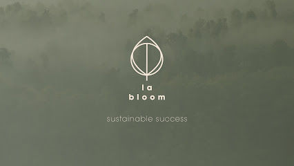 la bloom design | deine Werbeagentur für Branding - Websites - Print Design in Graz | by Laura Gruber