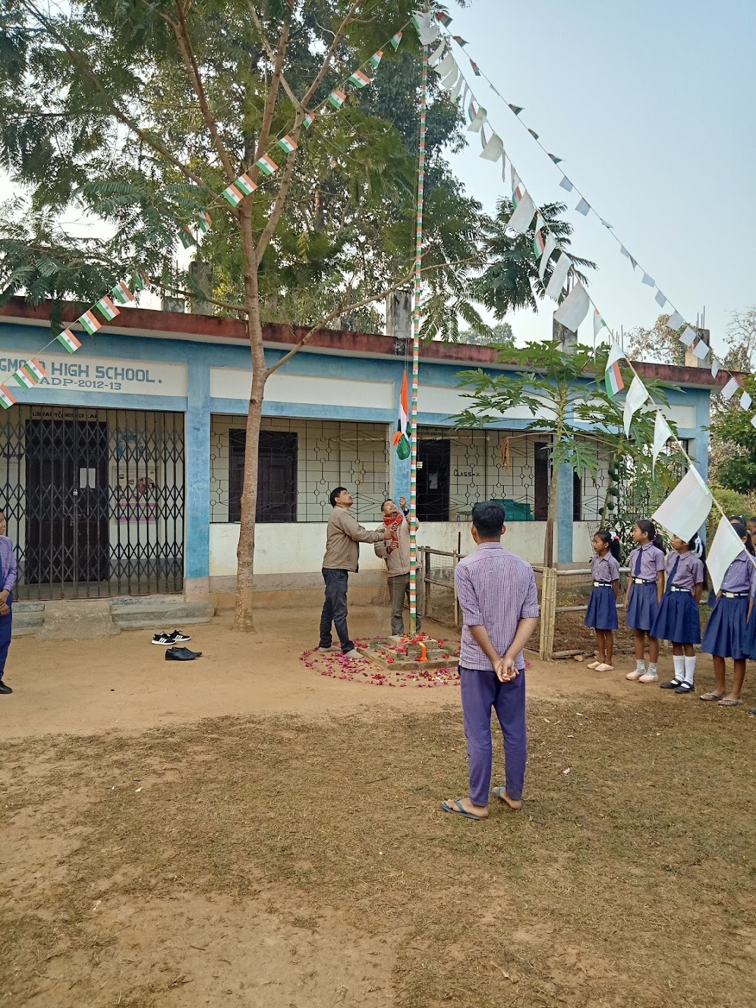 মনিক