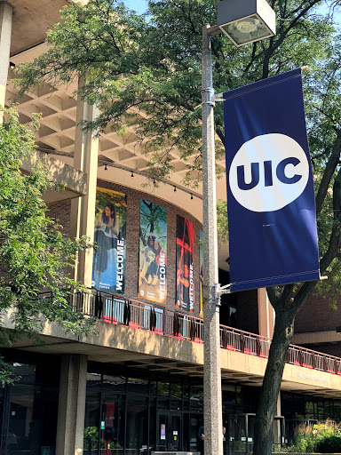 UIC Bookstore, 750 S Halsted St, Chicago, IL 60607, USA, 