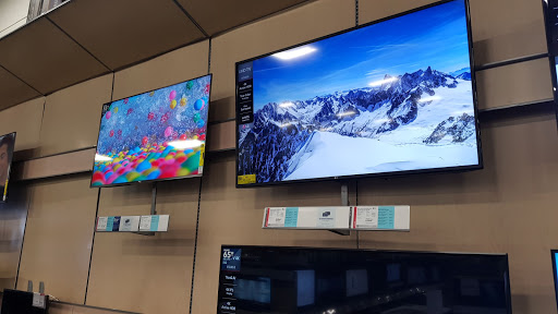 Electronics Store «Best Buy», reviews and photos, 8100 Old Carriage Ct, Shakopee, MN 55379, USA