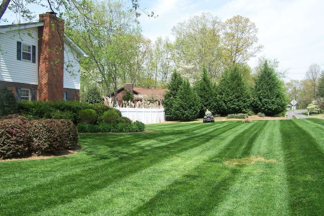 AAA Lawncare & Landscaping