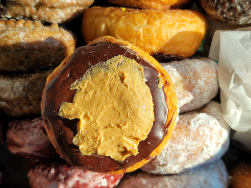 Donut Shop «Buckeye Donuts», reviews and photos, 1998 N High St, Columbus, OH 43201, USA